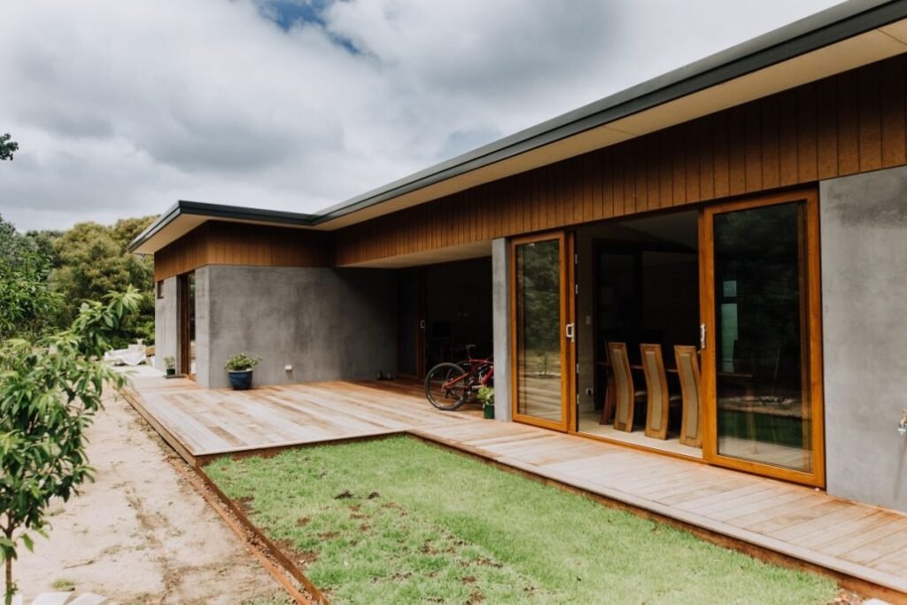 Outside view of a hempcrete house 